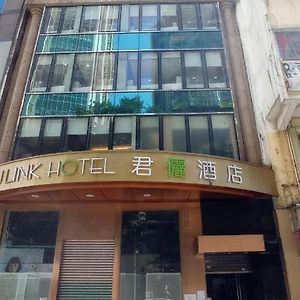 J Link Hotel